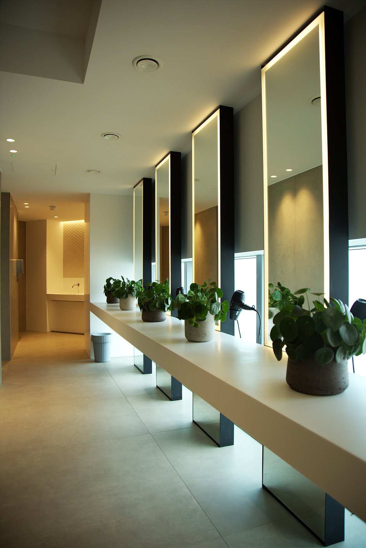 Greenwich Peninsula - Clubhouse On The Tide